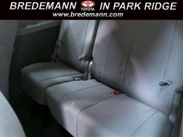 Toyota Sienna 2017 photo 8